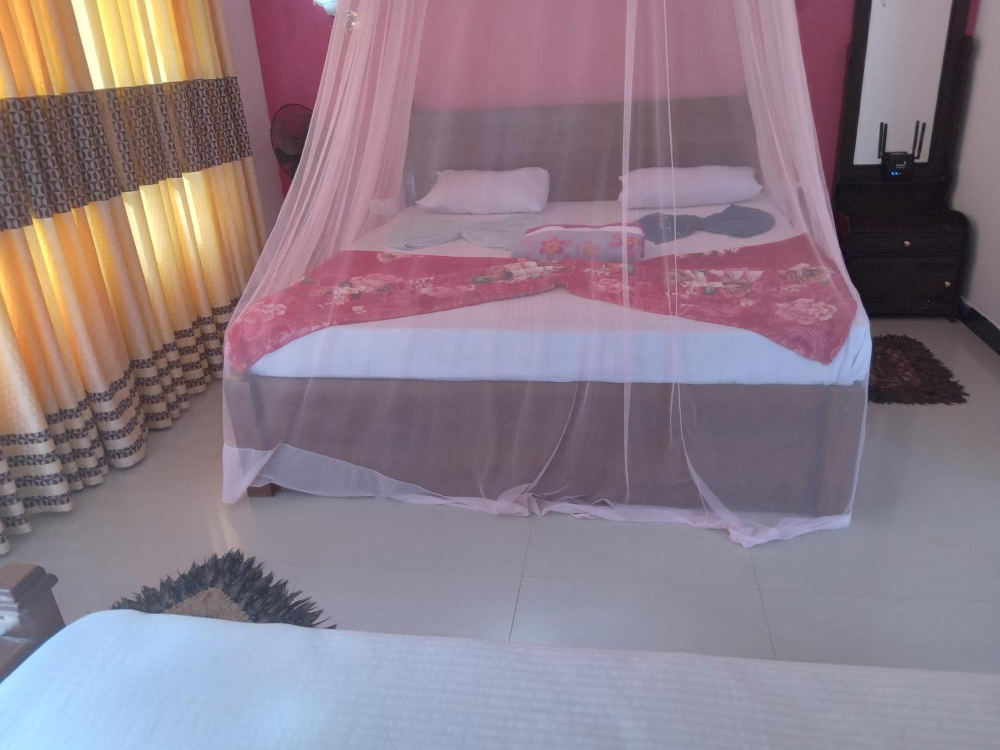 Nine Arch Araliya Homestay Procida Dış mekan fotoğraf